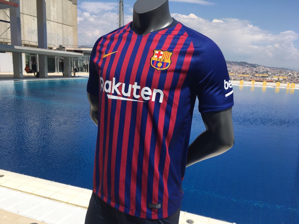FC Barcelona 18-19 Home Kit Released